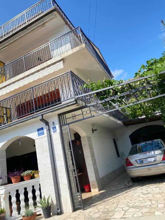 Apartmani Jelena Crikvenica Exterior foto